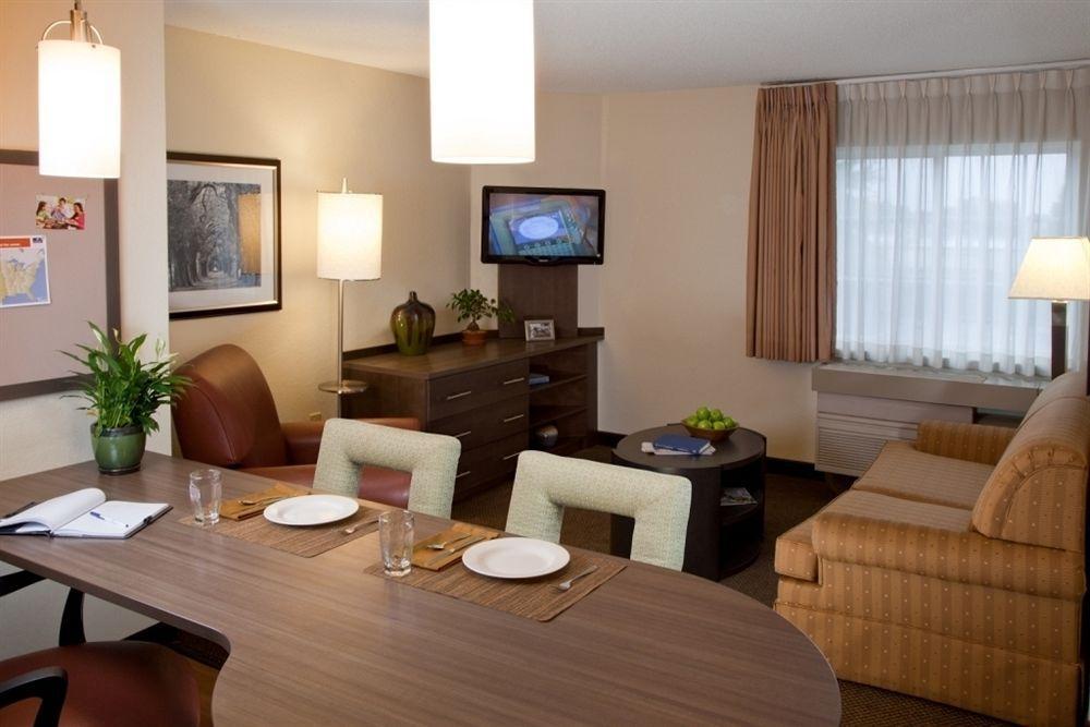 Candlewood Suites Sidney By Ihg Bagian luar foto