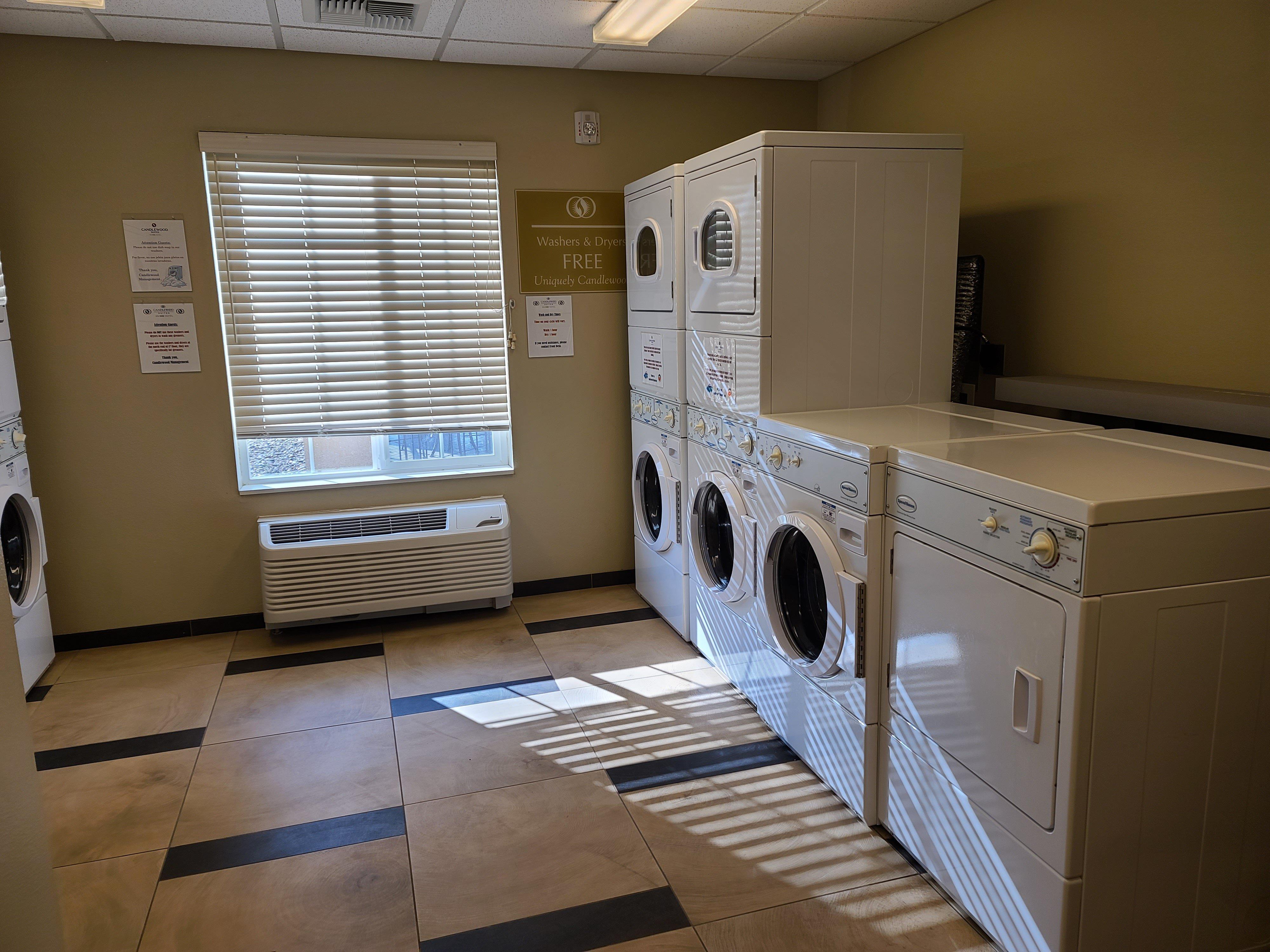 Candlewood Suites Sidney By Ihg Bagian luar foto